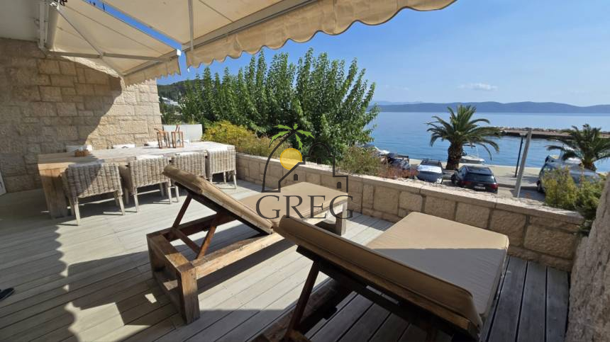Croatia, Middle Dalmatia,  - House, for sale