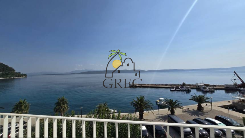 Croatia, Middle Dalmatia,  - House, for sale
