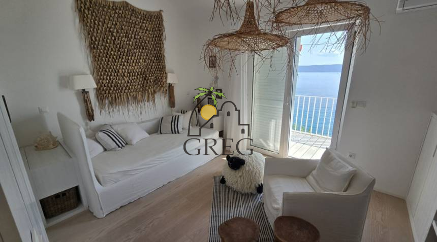 Croatia, Middle Dalmatia,  - House, for sale