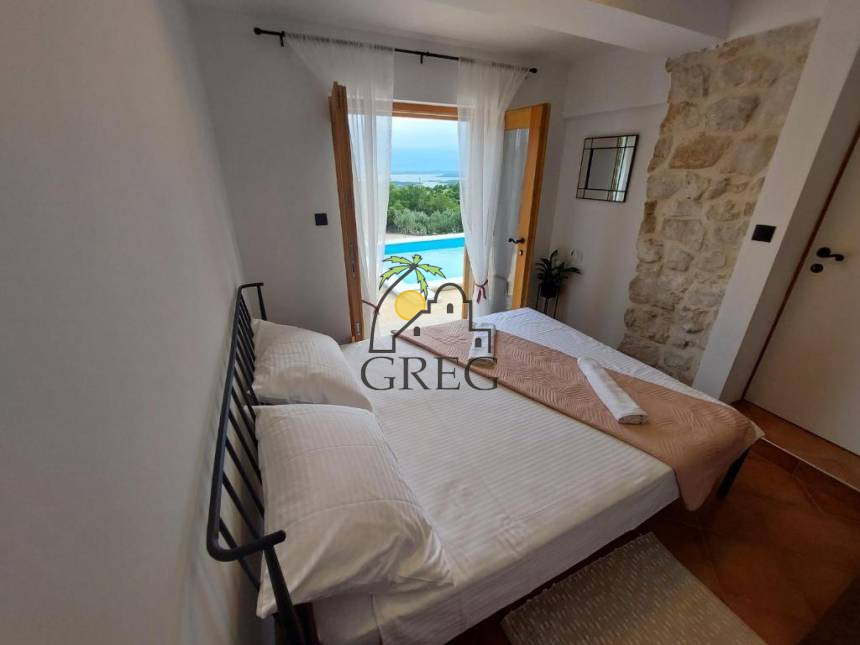 Croatia, North Dalmatia, Šibenik  - House, for sale