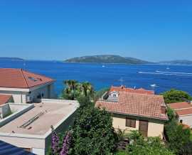 Croatia, Middle Dalmatia,  - House, for sale