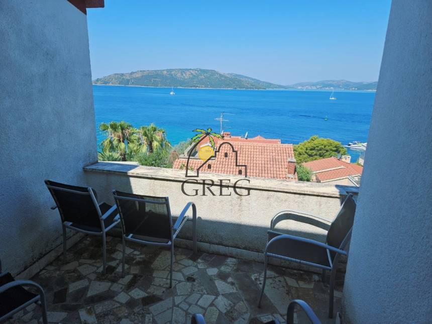 Croatia, Middle Dalmatia,  - House, for sale