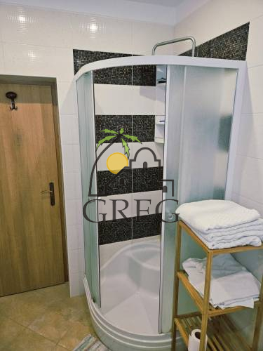 Croatia, Middle Dalmatia,  - House, for sale