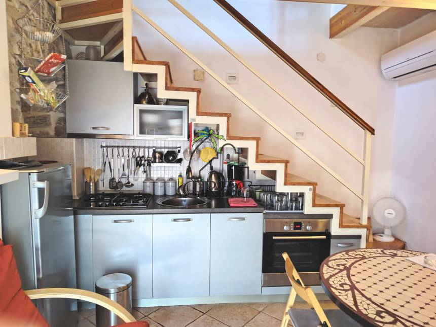 Chorwacja, Dalmacja Środkowa, Kaštel - Dom kamienny, na sprzedaż