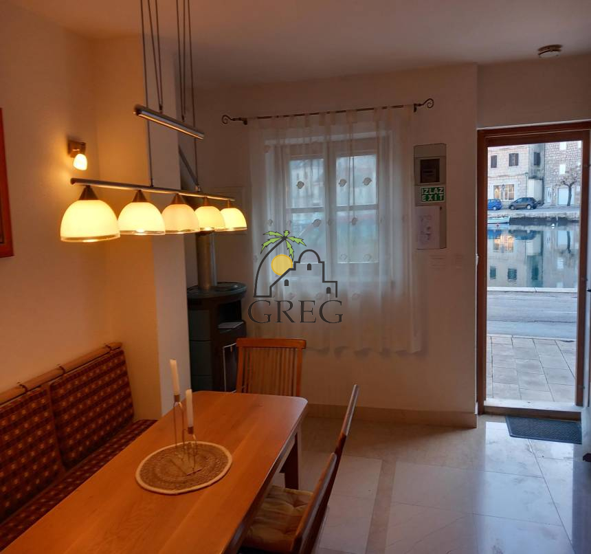 Croatia, Island of Brač,  - Stone house, for sale