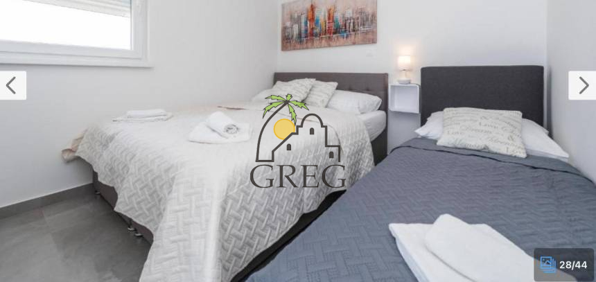 Croatia, Island of Pag, Novalja - Apartment, for sale