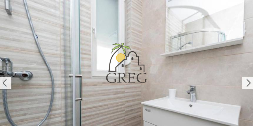 Croatia, Island of Pag, Novalja - Apartment, for sale