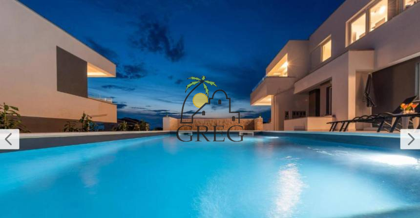Croatia, Island of Pag, Novalja - Apartment, for sale