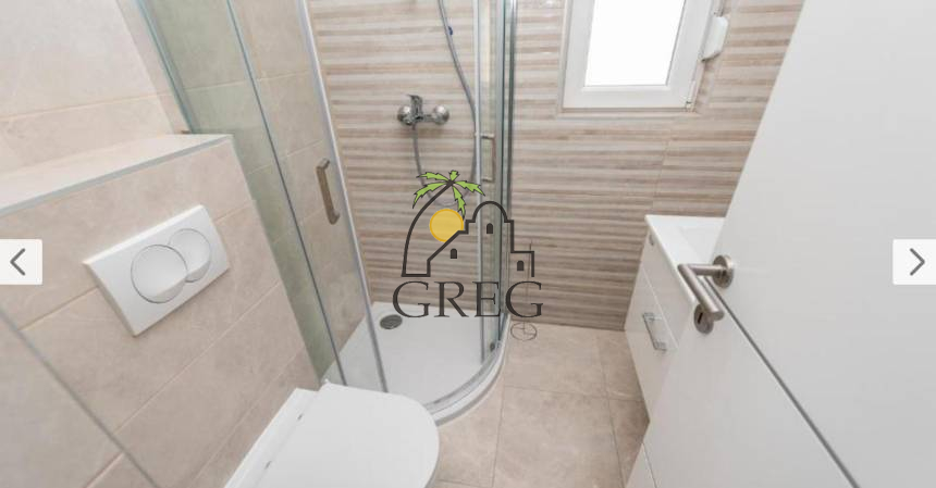 Croatia, Island of Pag, Novalja - Apartment, for sale