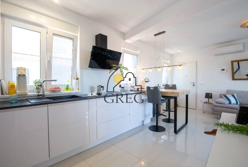 Croatia, North Dalmatia, Nin - Apartment, for sale
