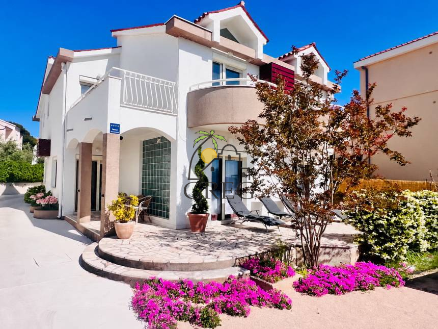 Croatia, North Dalmatia,  - House, for sale