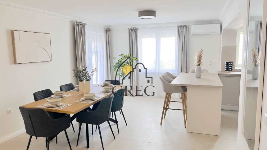 Croatia, North Dalmatia,  - House, for sale