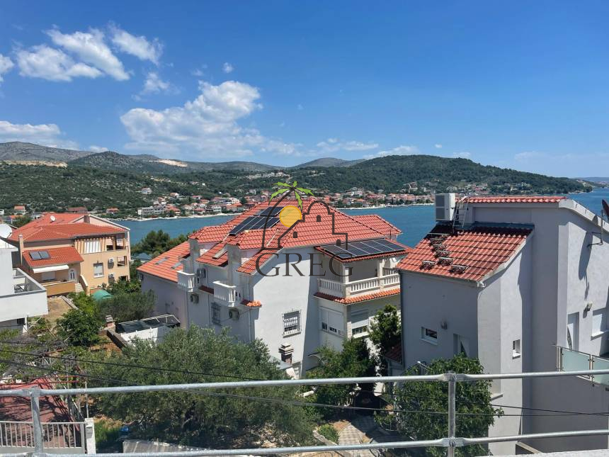 Chorwacja, Dalmacja Środkowa,  - Apartament, na sprzedaż