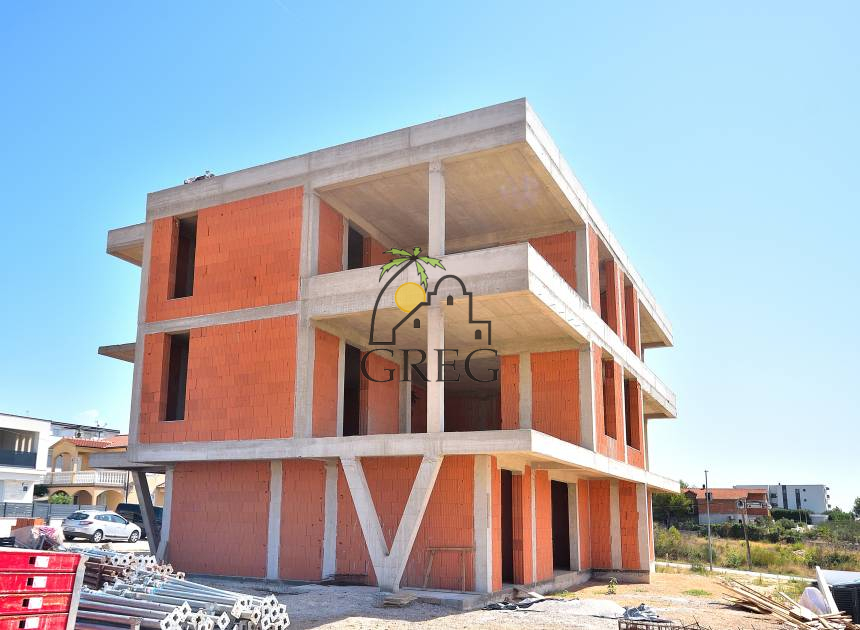 Croatia, North Dalmatia, Vodice - Apartment, for sale