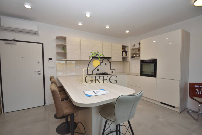 Chorwacja, Dalmacja Północna, Vodice - Apartament, na sprzedaż