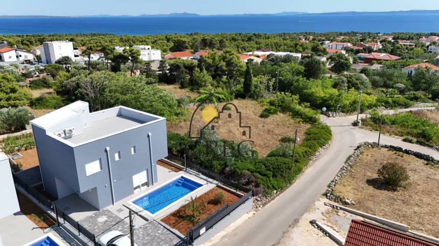 Croatia, Island of Vir,  - House, for sale
