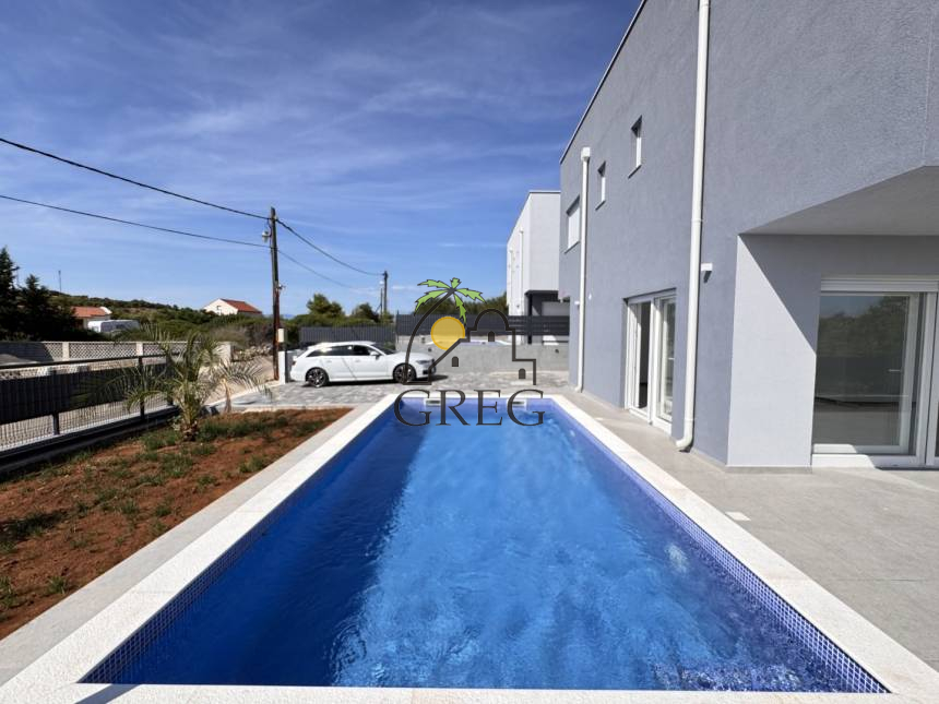 Croatia, Island of Vir,  - House, for sale