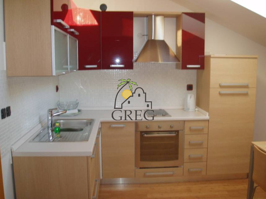 Chorwacja, Dalmacja Środkowa,  - Apartamentowiec, na sprzedaż